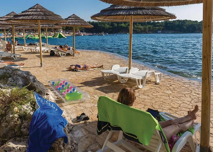 Cerova Ii Lägenhet *