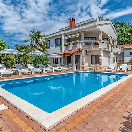 Apartment 1 Bedroom Beautiful In