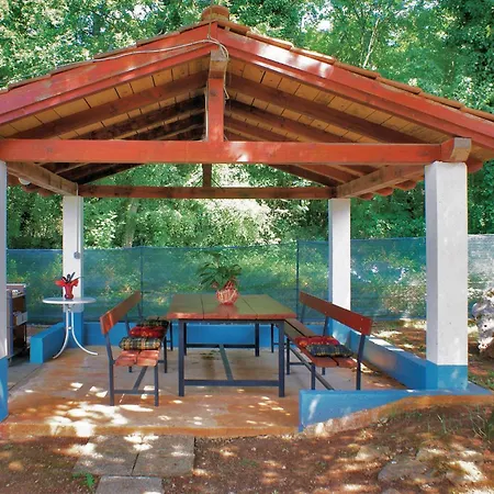1 Bedroom Beautiful In * Porec